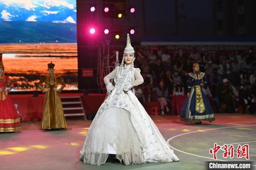 村ba點(diǎn)燃甘肅邊防縣城夏天 熱情根本 籃 不住鳳凰網(wǎng)甘肅 鳳凰網(wǎng)